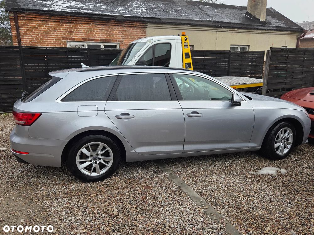 Audi A4 Avant 2.0 TDI ultra S tronic design - 22