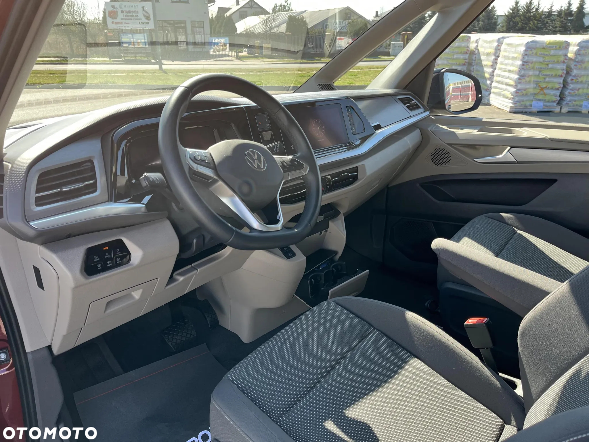 Volkswagen Multivan 1.4 TSI eHybrid PHEV L2 Life DSG - 10