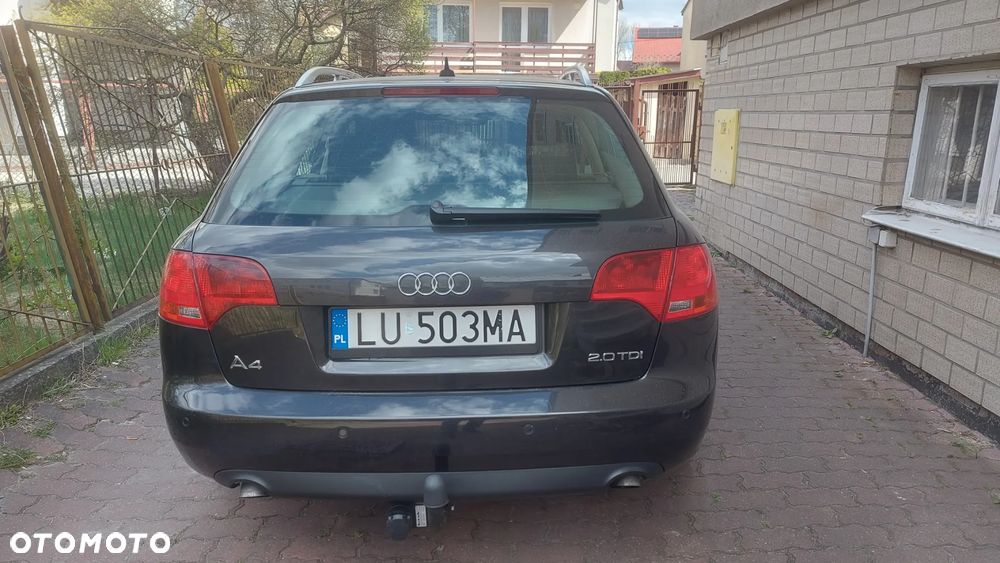 Audi A4 Avant 2.0 TDI DPF Ambiente - 2