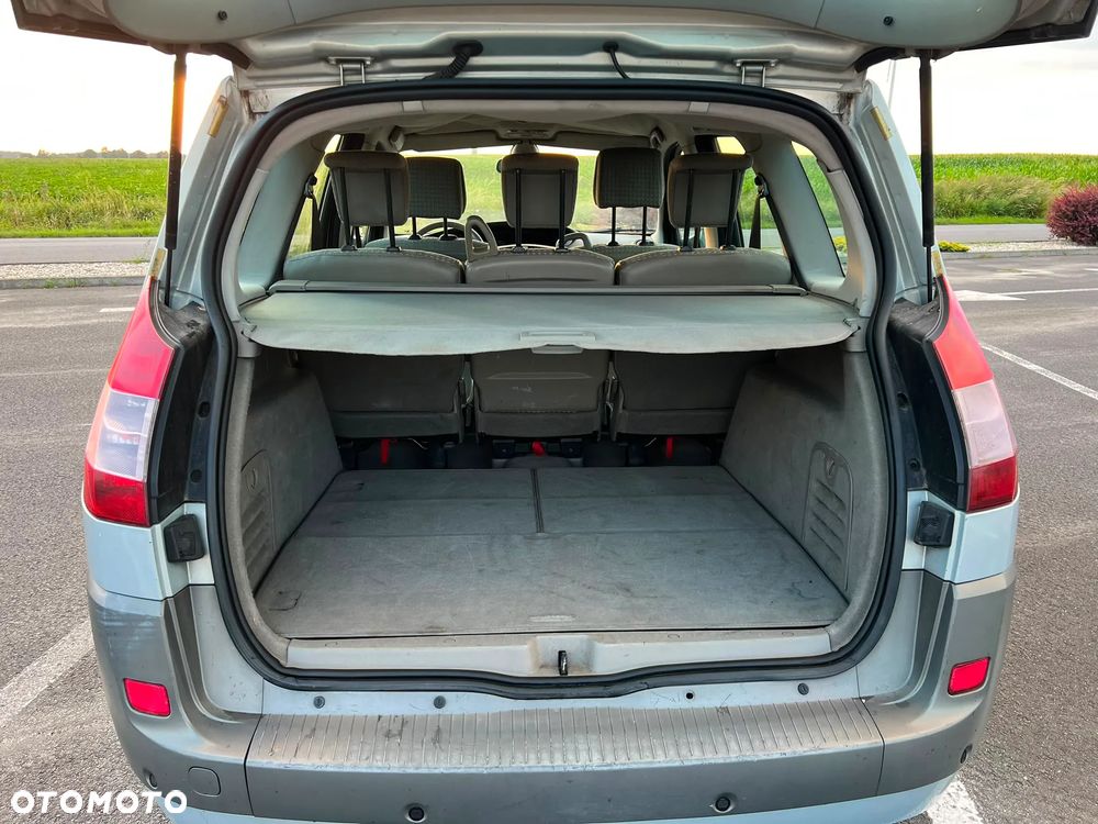 Renault Scenic 1.9 dCi Avantage - 27