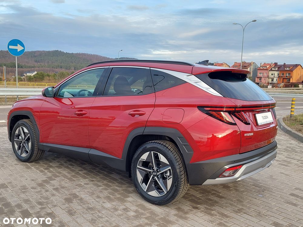 Hyundai Tucson 1.6 T-GDi HEV Executive 4WD - 4