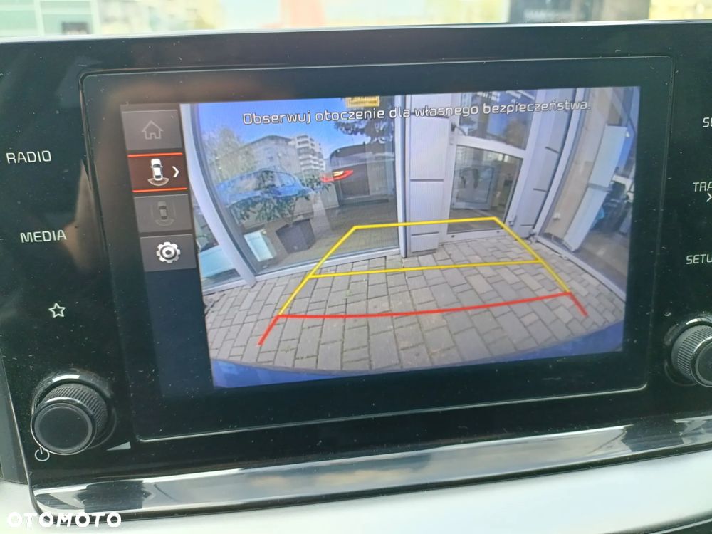 Kia Ceed 1.5 T-GDI M - 13