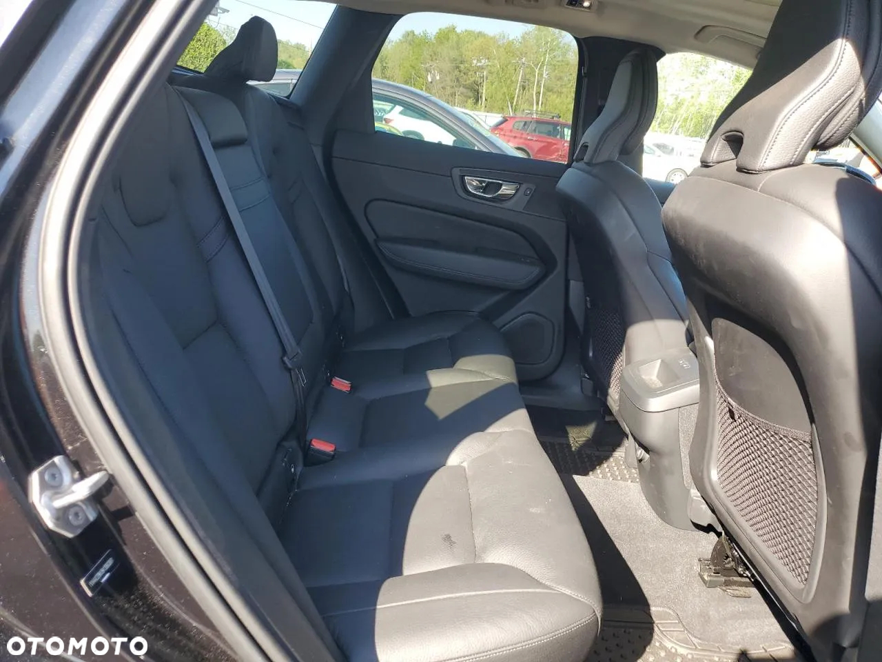 Volvo XC 60 T6 AWD Momentum - 9
