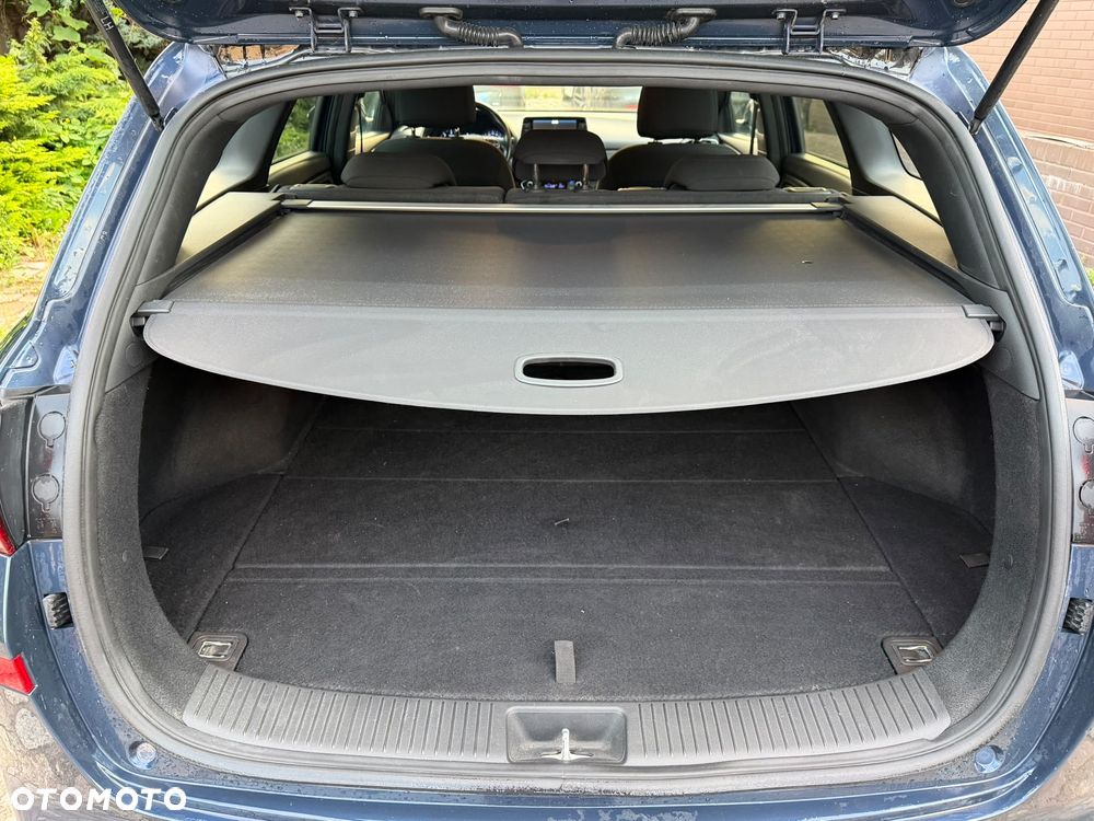 Hyundai i30 1.6 D GO DCT - 10
