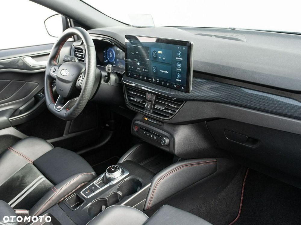Ford Focus 2.3 EcoBoost ST X - 30