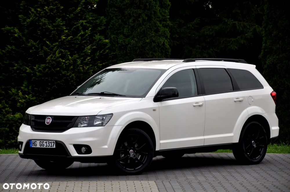 Fiat Freemont 2.0 Multijet Black Code AWD - 3