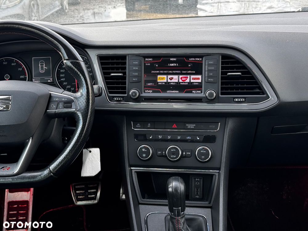 Seat Leon Sportstourer 1.8 TSI FR S&S DSG - 25