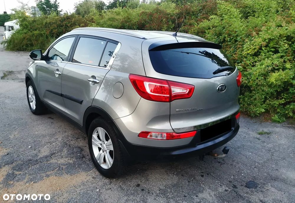 Kia Sportage 2.0 L 2WD - 2