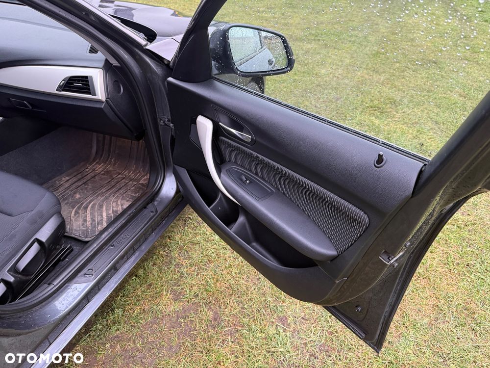 BMW Seria 1 116i - 9