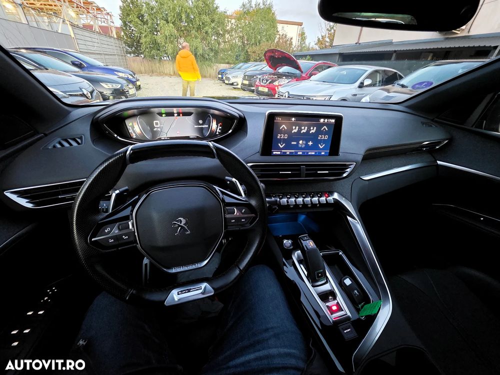 Peugeot 5008 PureTech 180 EAT8 Stop & Start GT Pack - 29