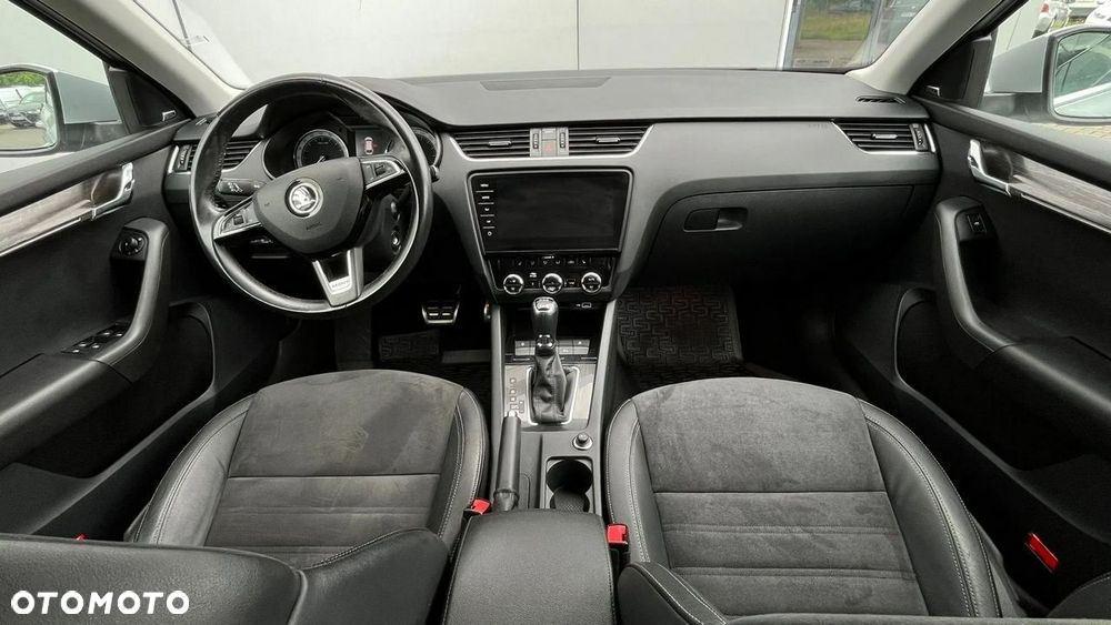 Skoda Octavia Scout 2.0 TDI 4x4 DSG - 18