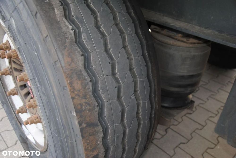 Wielton Podnoszona oś, SAF - 16