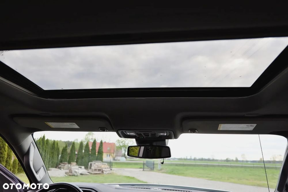 Chevrolet Silverado - 12