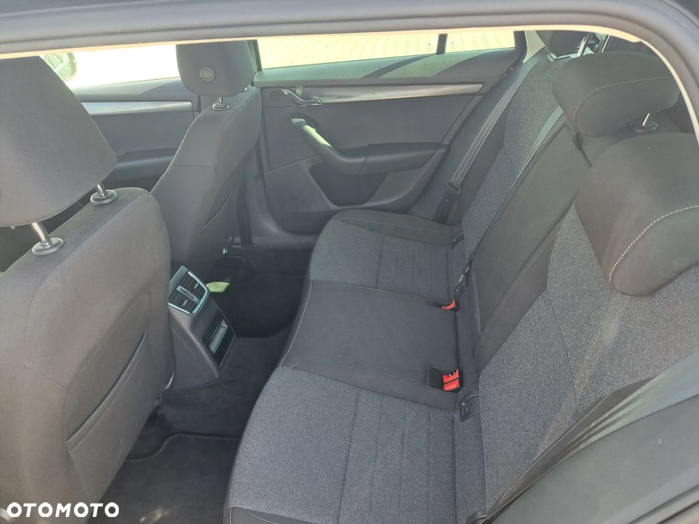 Skoda Octavia 1.5 TSI ACT Soleil - 24