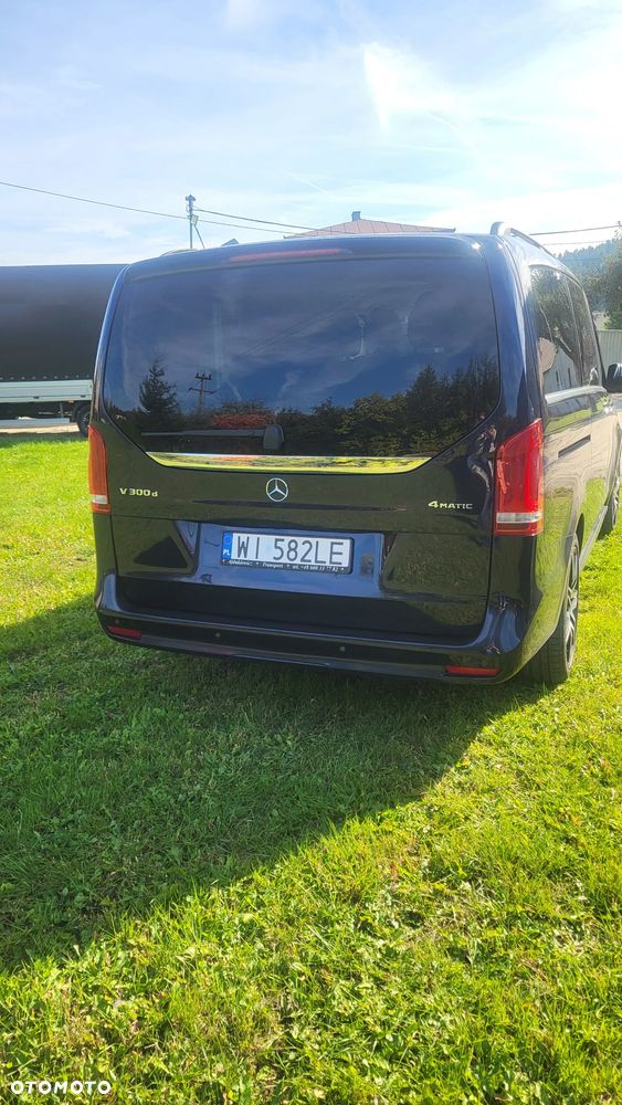 Mercedes-Benz Klasa V - 4