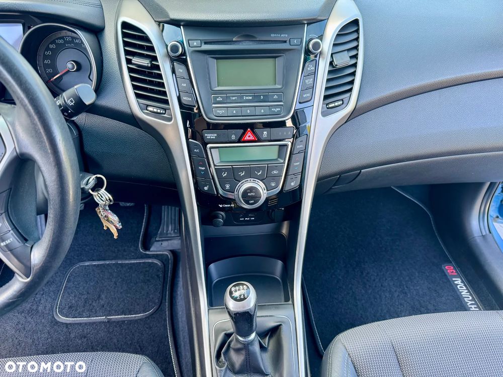 Hyundai i30 - 16