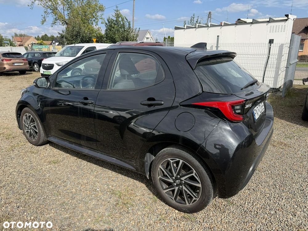 Toyota Yaris - 14