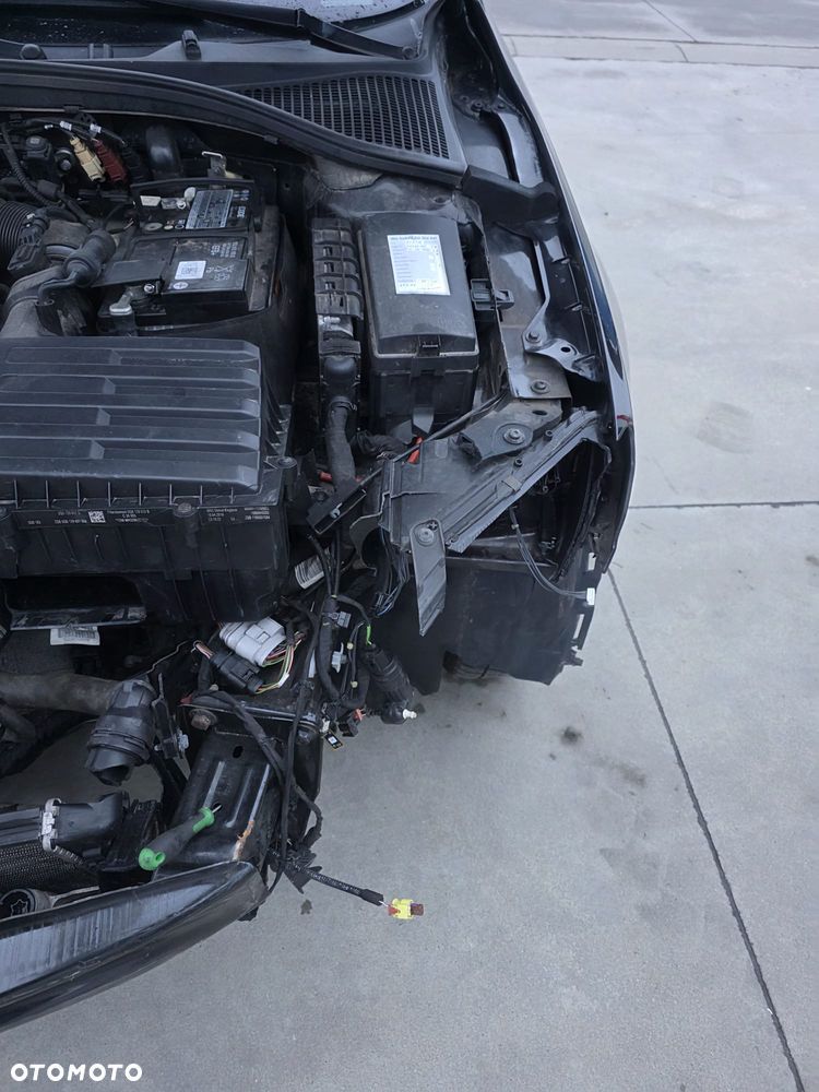 Skoda Octavia 1.6 TDI DSG Ambition - 8