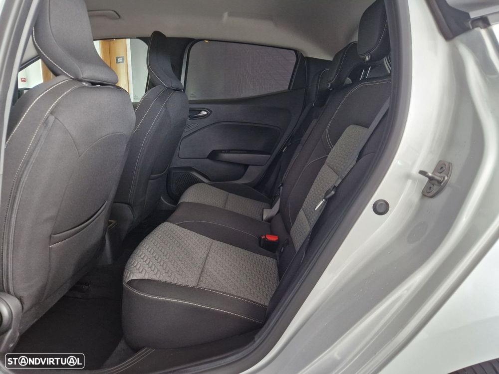 Renault Clio 1.0 TCe Evolution Bi-Fuel - 17