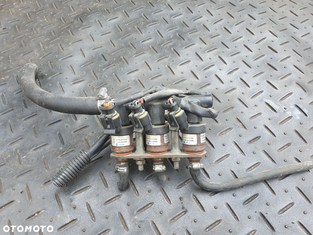 LISTWA WTRYSKOWA LPG 67R010086 6 CYLINDRÓW KOMPLET LPG CNG - 1