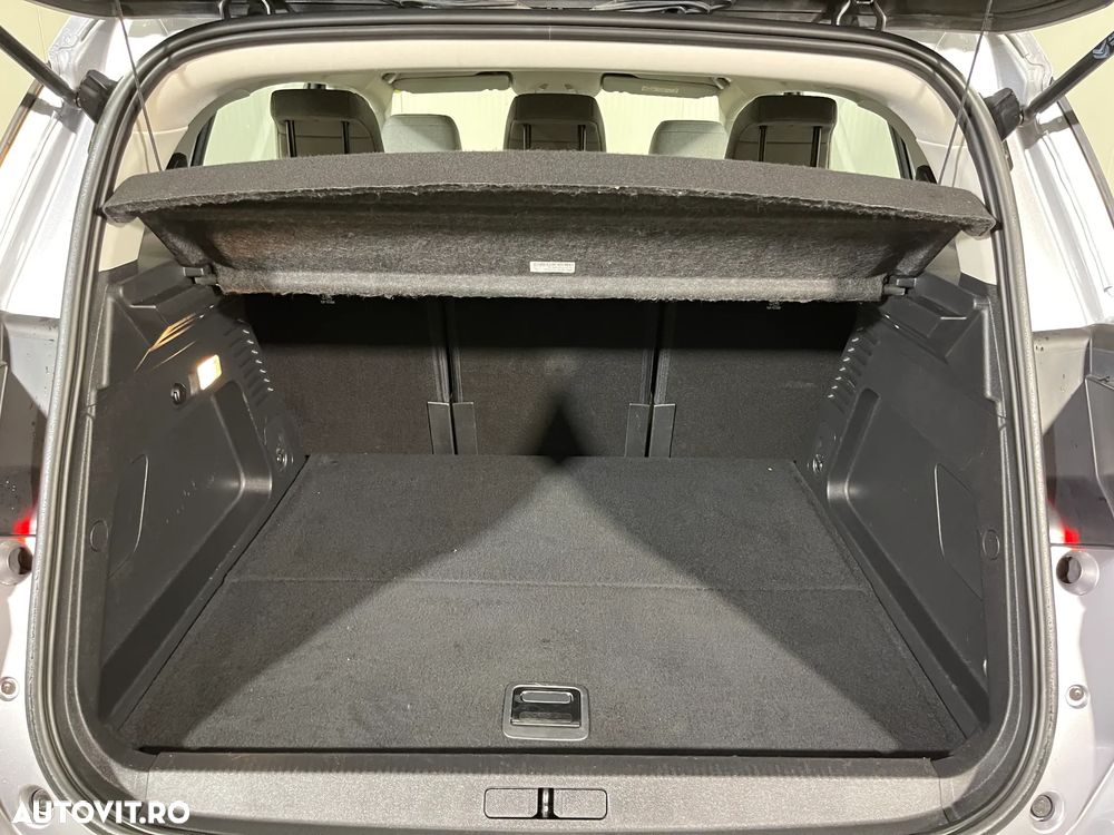 Citroën C5 Aircross 1.6 PHeV FWD 225 EAT8 Shine - 12