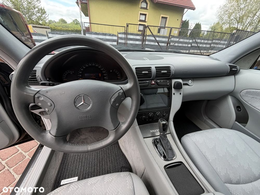 Mercedes-Benz Klasa C 200 Kompressor Automatik Avantgarde - 16