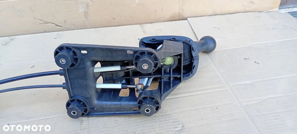 Wybierak lewarek biegów linki Peugeot 207 9654072080 - 8