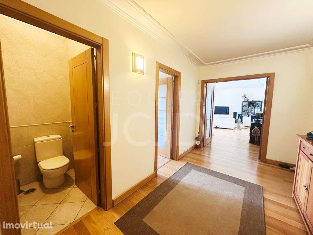 Apartamento T4 de Luxo - Condomínio Solar do Morgado | Póvoa de San... - Grande imagem: 2/47