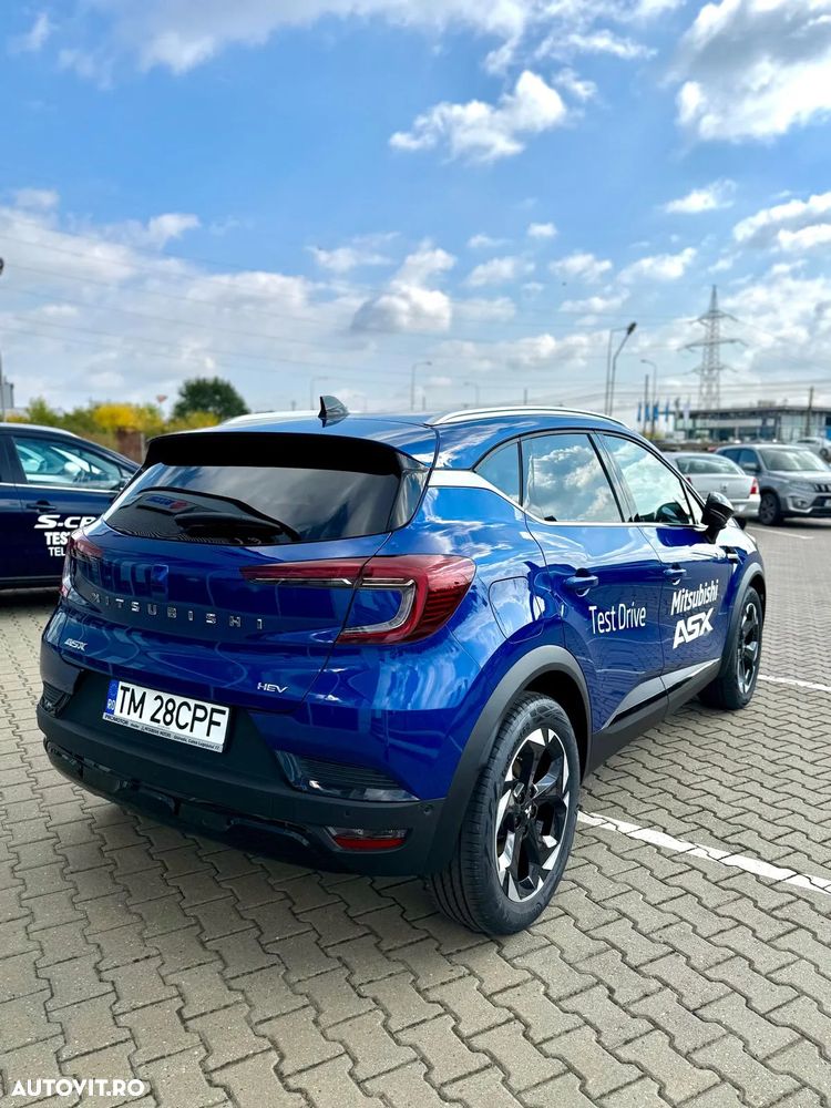 Mitsubishi ASX - 3