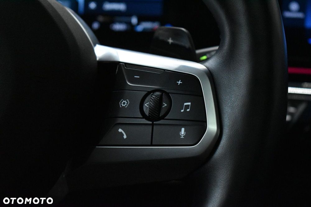 BMW X1 - 15
