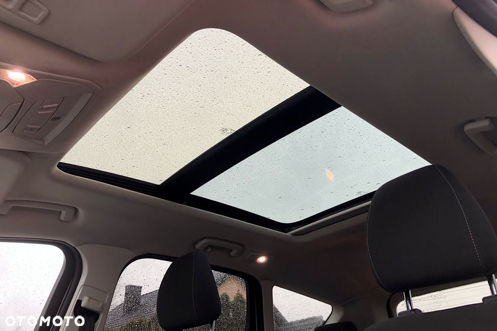 Ford Kuga 1.5 EcoBoost 2x4 Titanium - 23