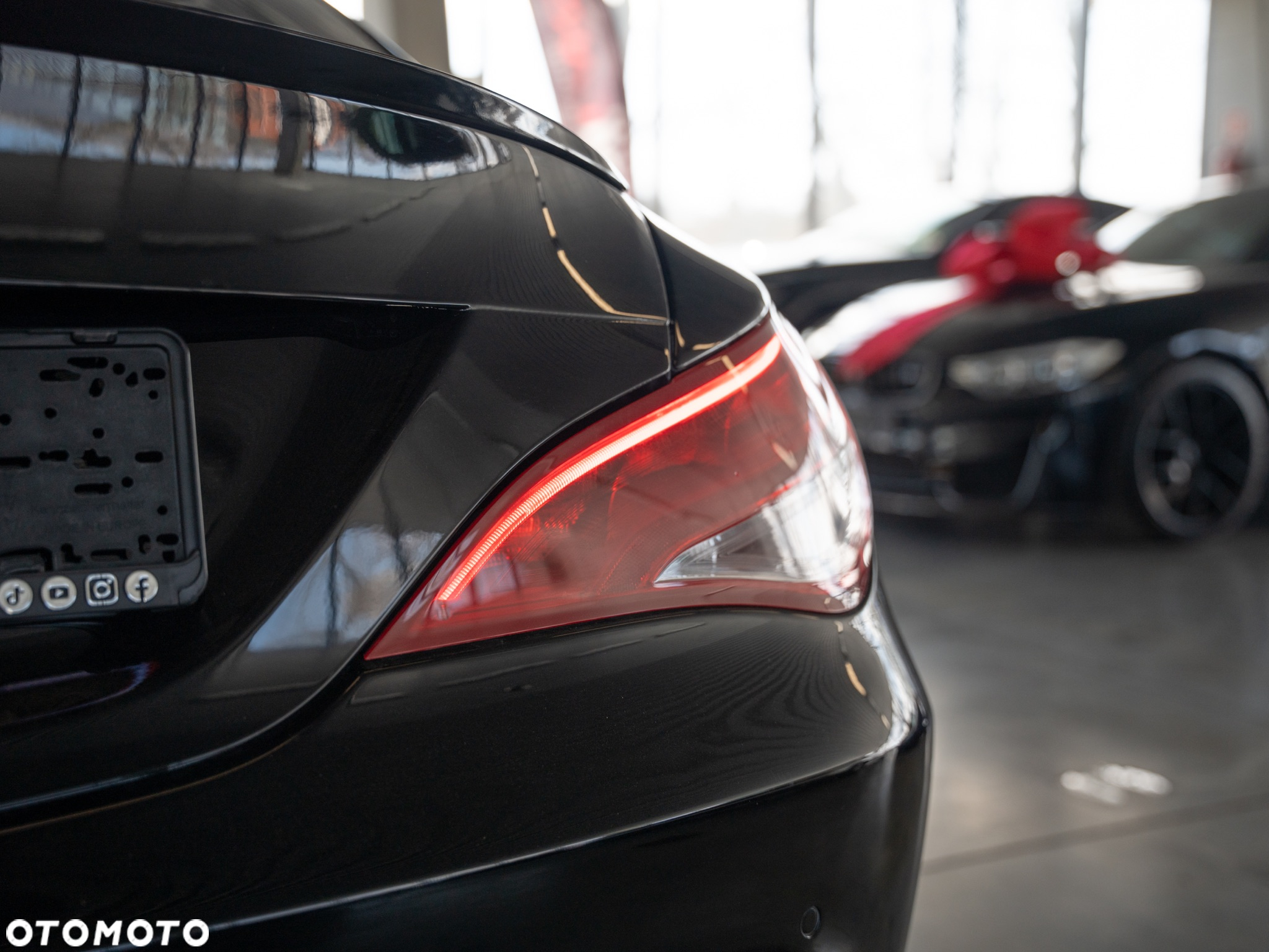 Mercedes-Benz CLA 250 Sport 7G-DCT - 9