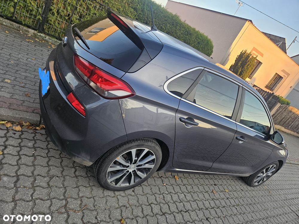 Hyundai i30 1.6 CRDi Comfort DCT - 7