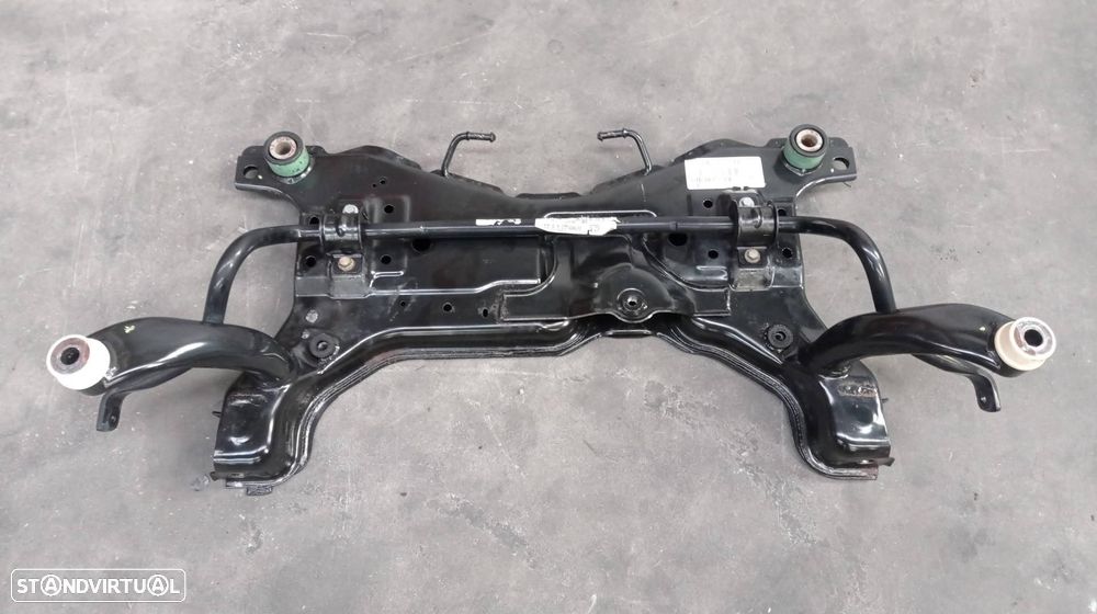 CHARRIOT FRONTAL FORD KUGA - 1