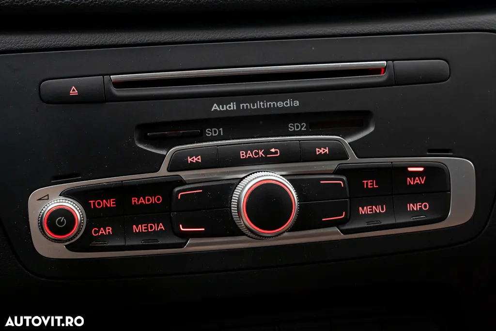 Audi Q3 2.0 TDI Quattro Stronic Design - 34