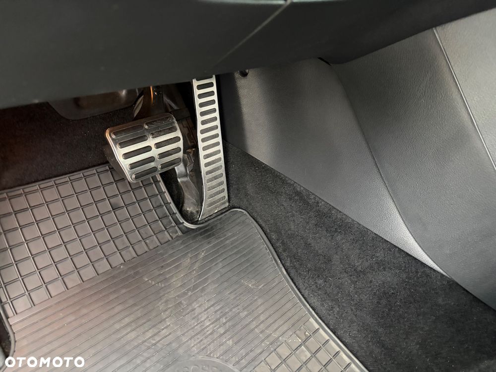 Volkswagen Golf Plus 1.6 TDI BlueMot Trendline DSG - 18