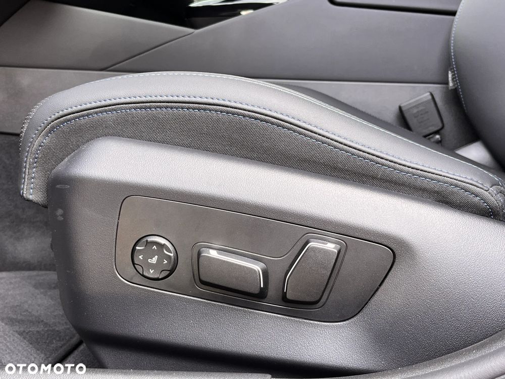 BMW Seria 5 - 23