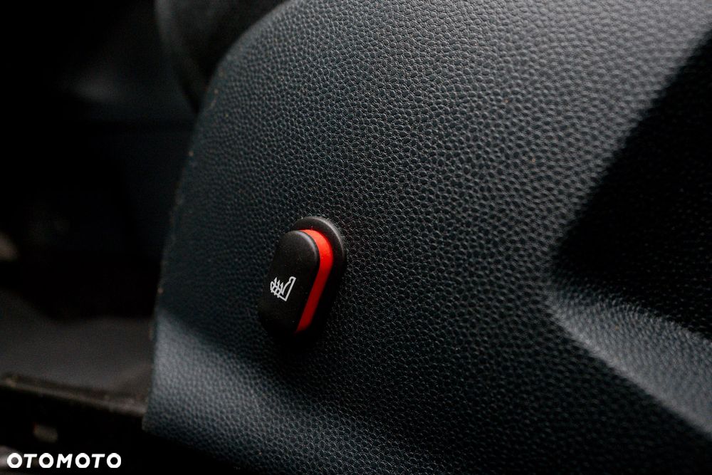 Ford Fiesta 1.4 Trend - 24