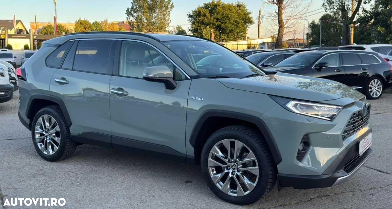 Toyota RAV4 - 11