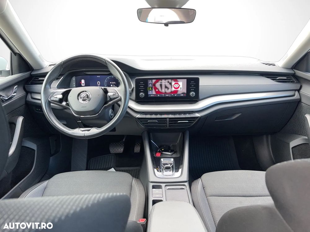 Skoda Octavia 2.0 TDI DSG Ambition - 10