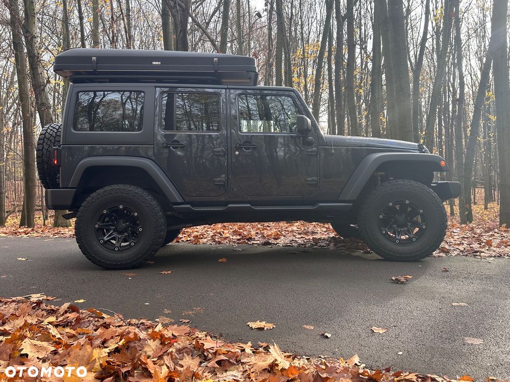 Jeep Wrangler - 10