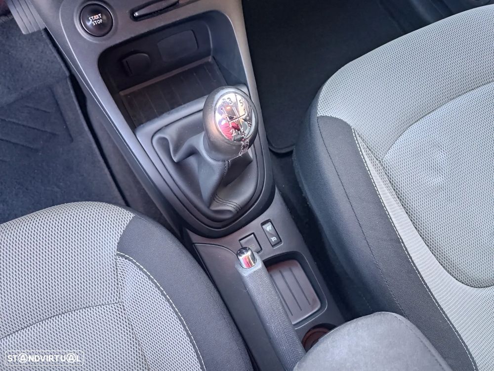 Renault Captur 0.9 TCE Exclusive - 17