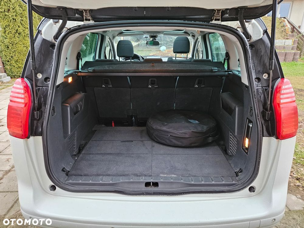 Peugeot 5008 - 27