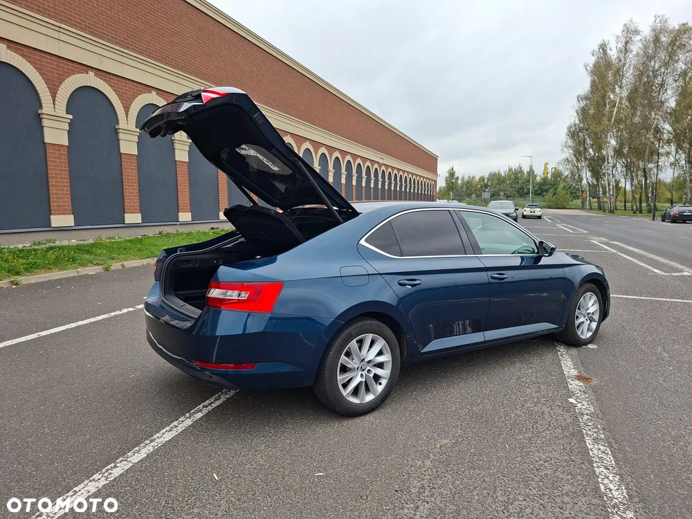 Skoda Superb - 17