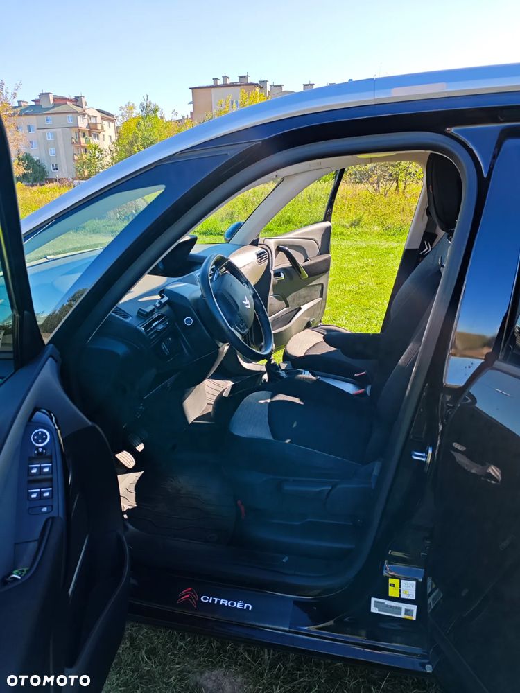 Citroën C4 SpaceTourer 1.2 PureTech More Life S&S - 12