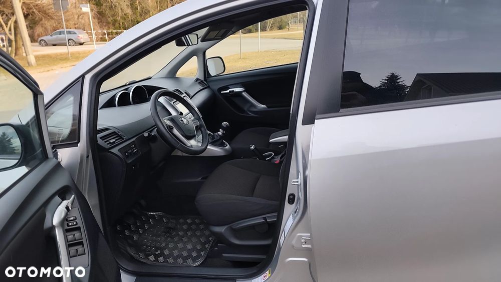 Toyota Verso 1.8 7-Sitzer Skyview Edition - 5