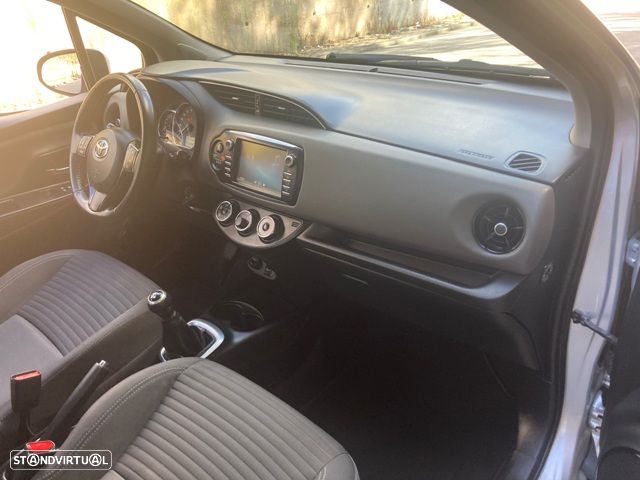Toyota Yaris 1.0 VVT-i Comfort - 29