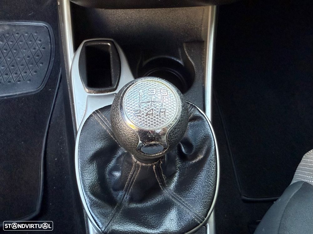 Alfa Romeo MiTo 1.3 JTD Distinctive - 22