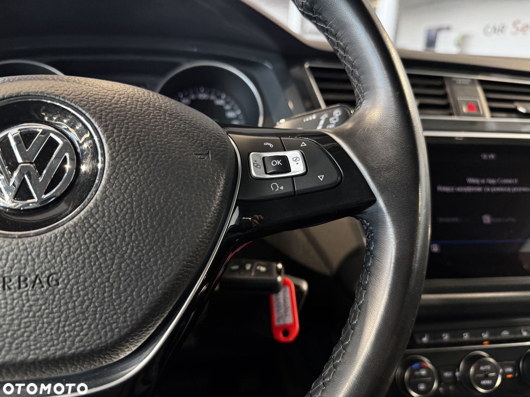 Volkswagen Tiguan - 23