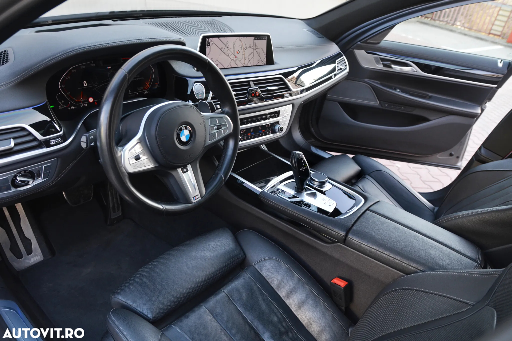 BMW Seria 7 730Ld xDrive MHEV - 8